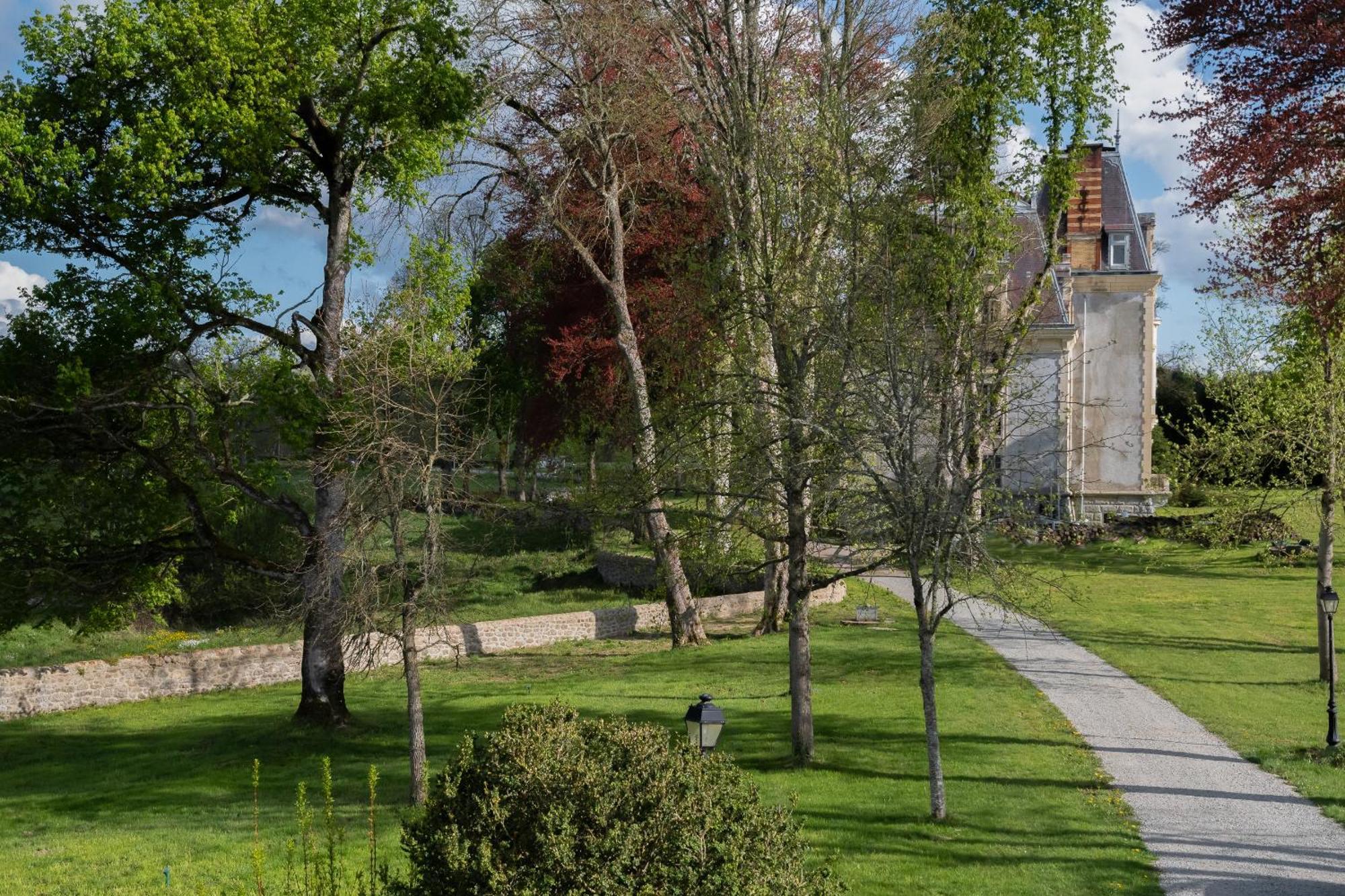 Chateau De Chazelpaud Saint-Bard Экстерьер фото